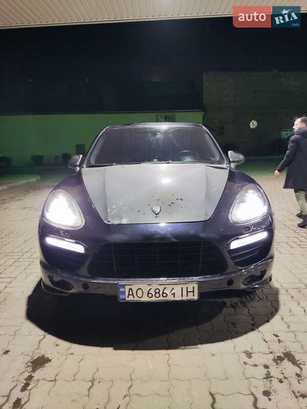 Позашляховик / Кросовер Porsche Cayenne 2012 в Береговому фото 3 Позашляховик / Кросовер Porsche Cayenne 2012 в Береговому