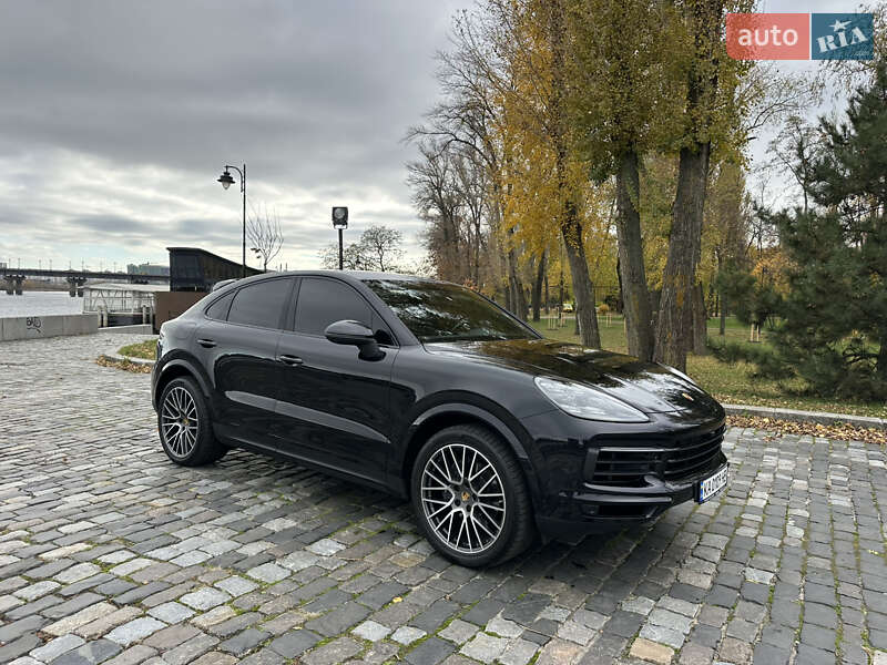 Porsche Cayenne 2021