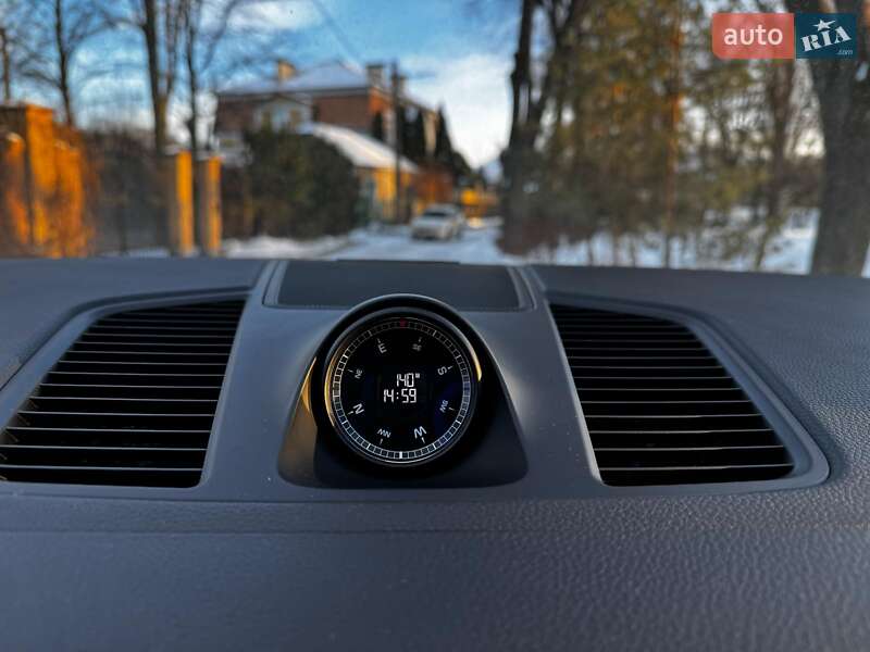 Внедорожник / Кроссовер Porsche Cayenne 2020 в Киеве