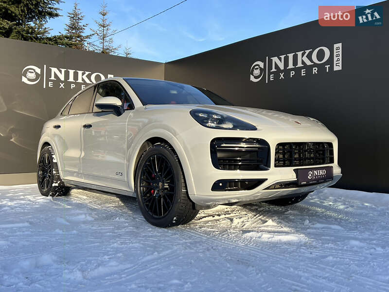 Внедорожник / Кроссовер Porsche Cayenne 2022 в Львове