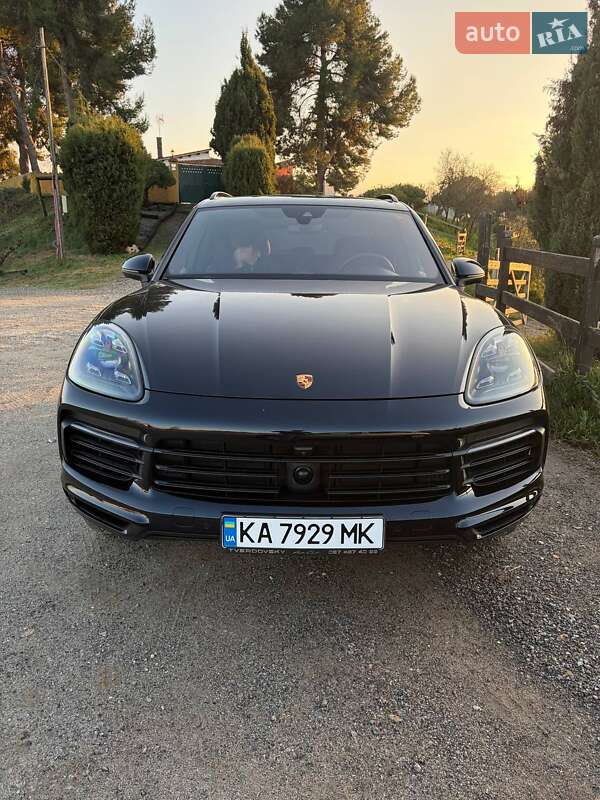 Porsche Cayenne 2019