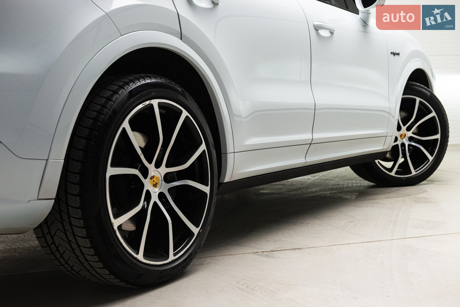 2019 Porsche Cayenne - мініатюра 8