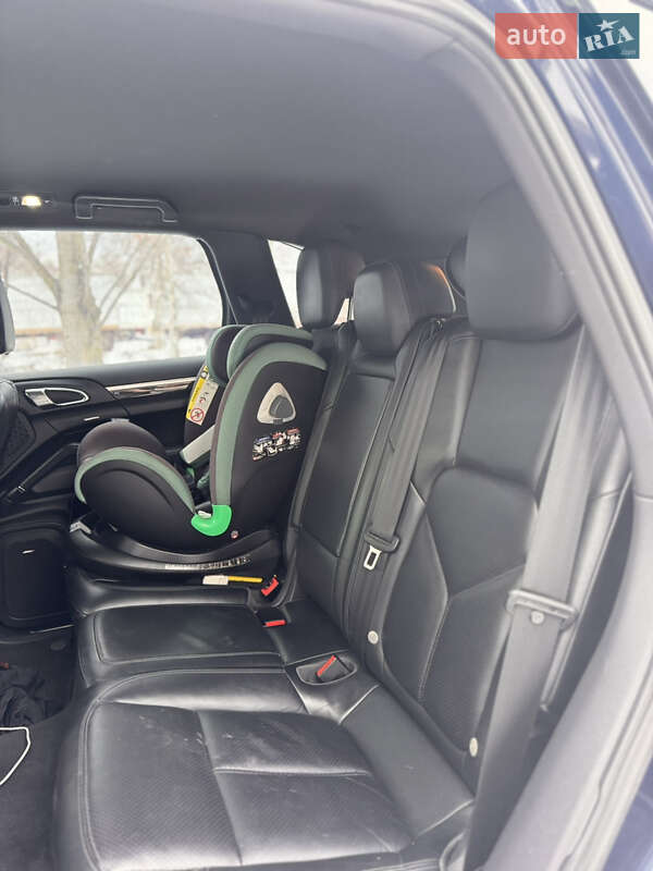 Внедорожник / Кроссовер Porsche Cayenne 2011 в Днепре