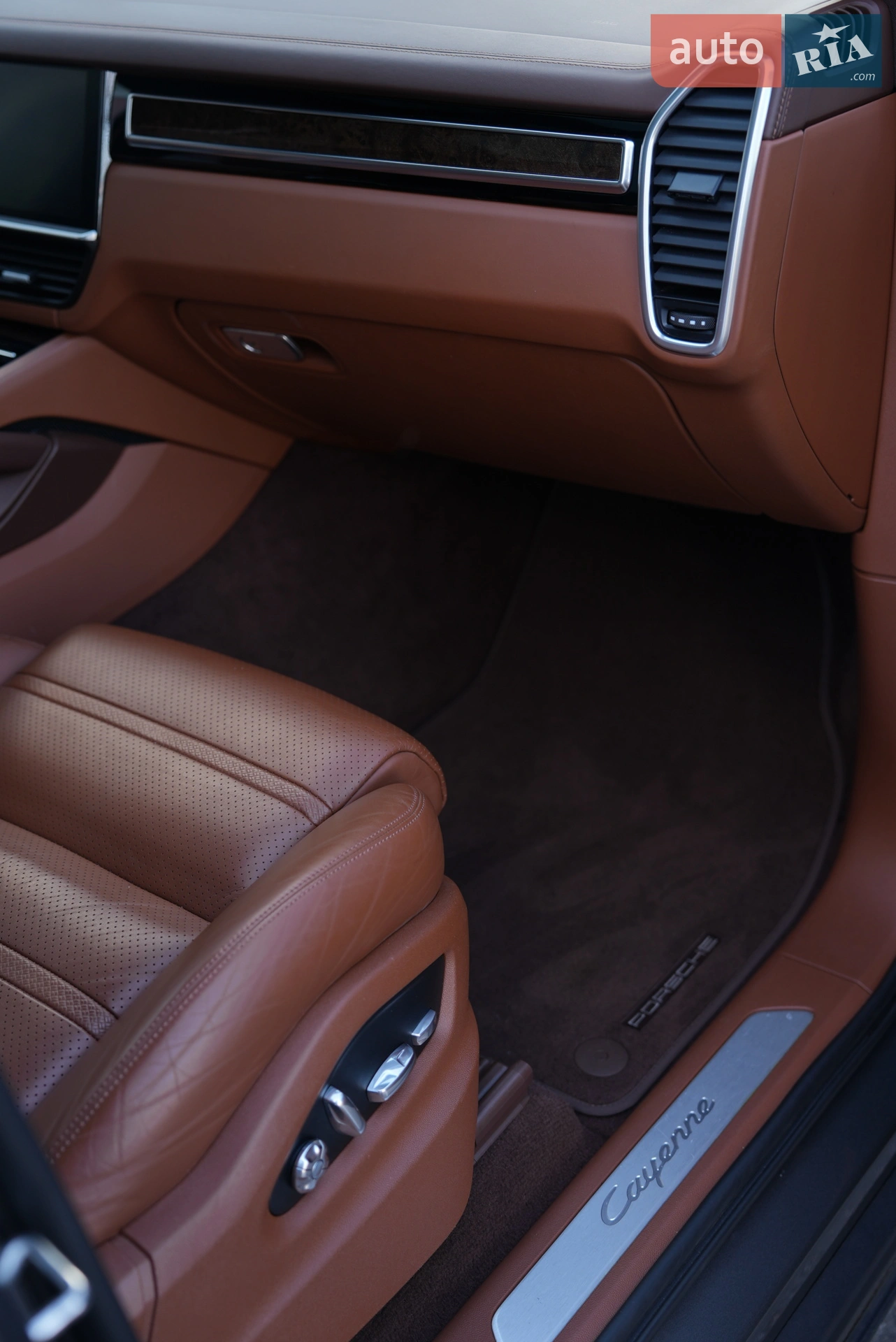 2019 Porsche Cayenne - мініатюра 15