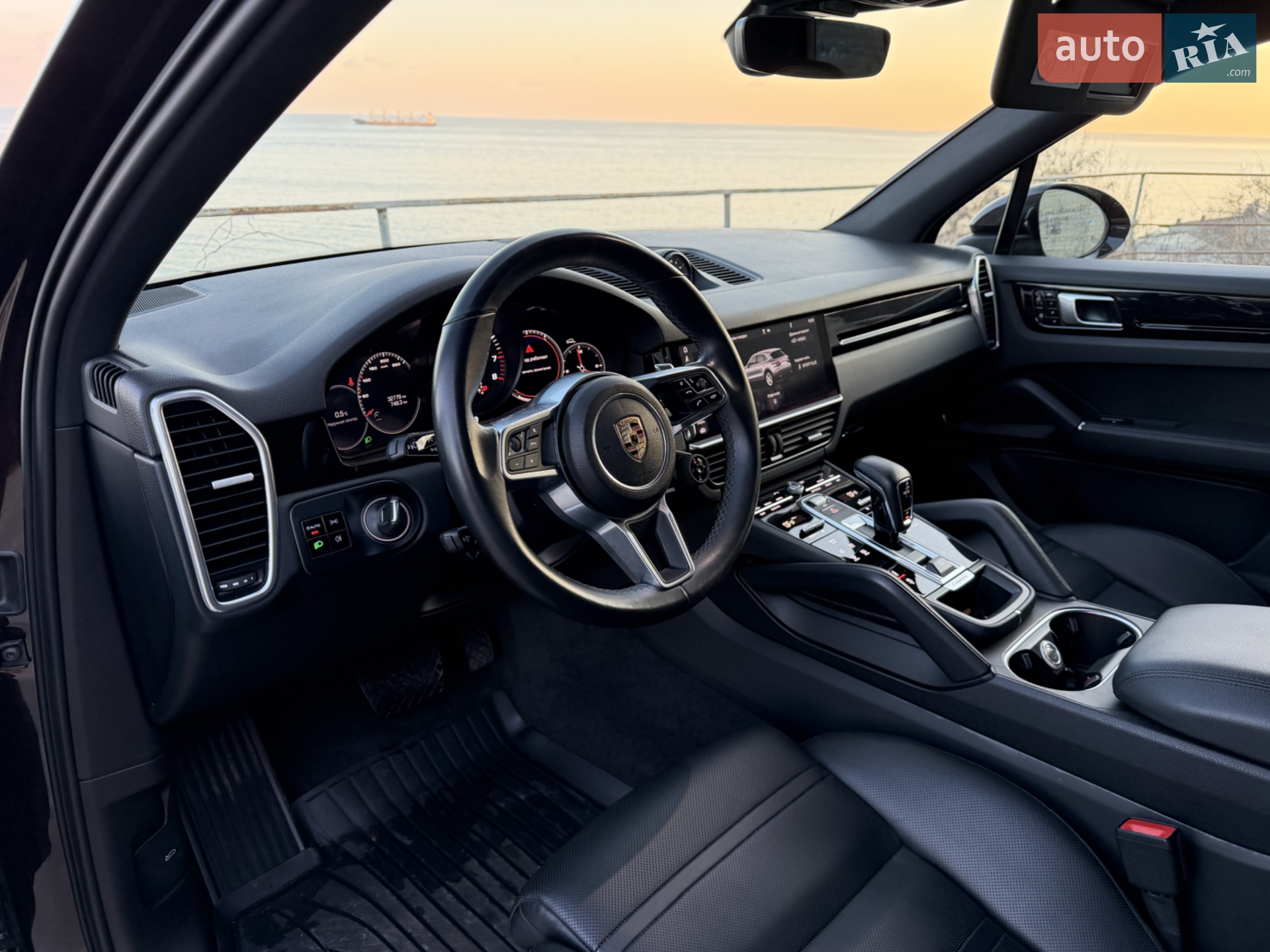 2019 Porsche Cayenne - мініатюра 18