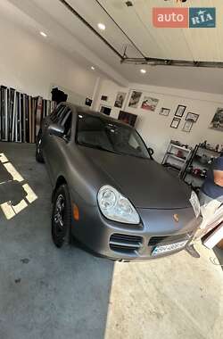 Внедорожник / Кроссовер Porsche Cayenne 2004 в Одессе