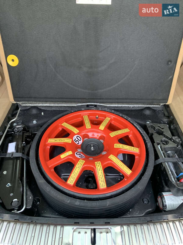 Внедорожник / Кроссовер Porsche Cayenne 2016 в Виннице