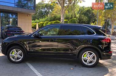 Внедорожник / Кроссовер Porsche Cayenne 2015 в Одессе