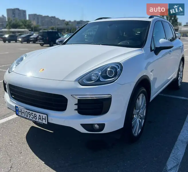 Porsche Cayenne 2015