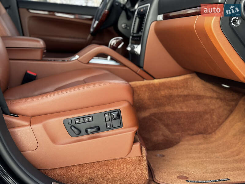 Внедорожник / Кроссовер Porsche Cayenne 2008 в Киеве