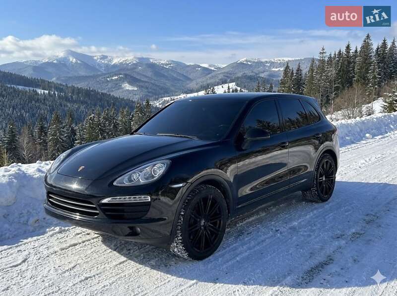 Внедорожник / Кроссовер Porsche Cayenne 2012 в Кривом Роге