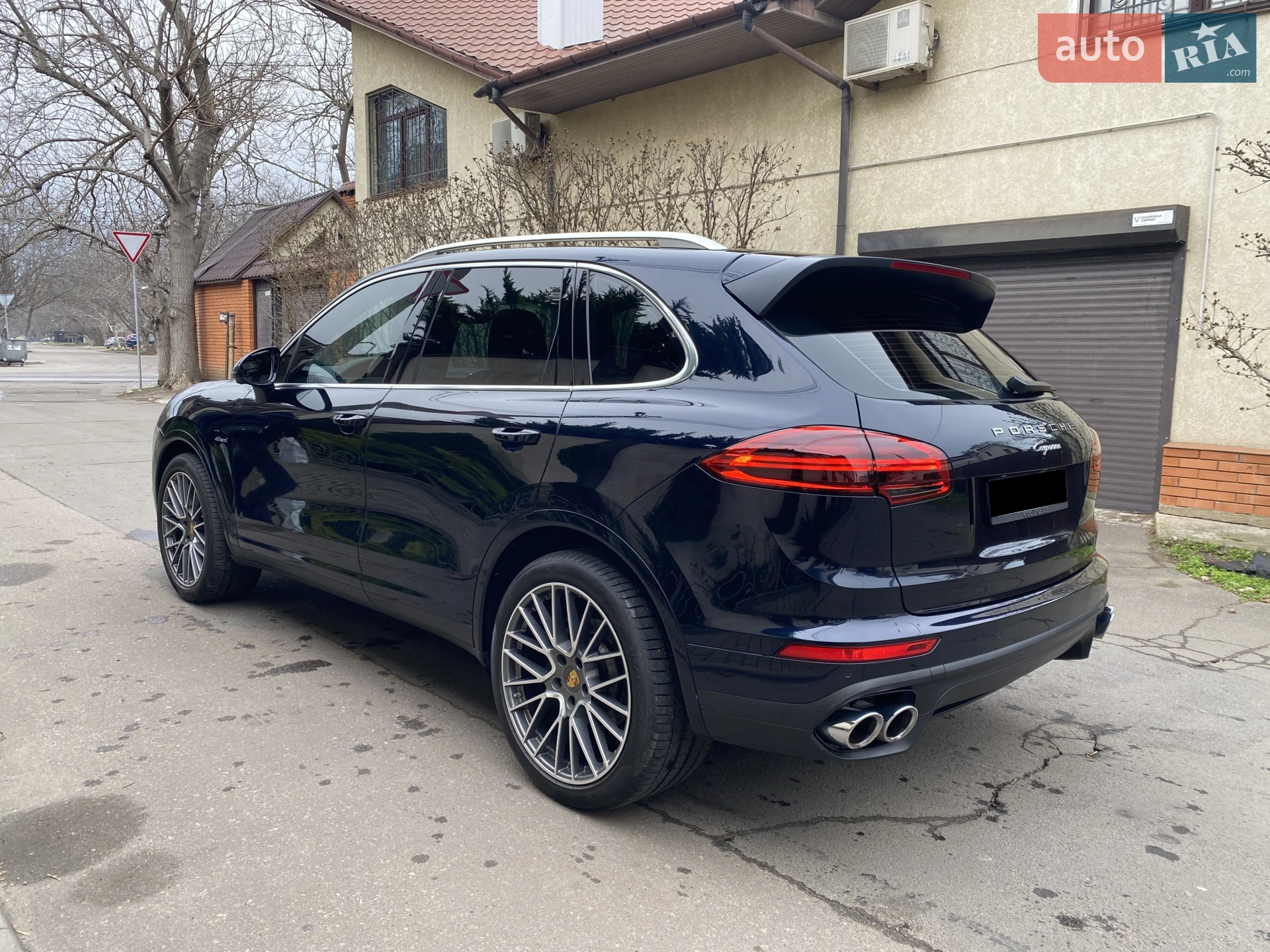 2016 Porsche Cayenne - мініатюра 18