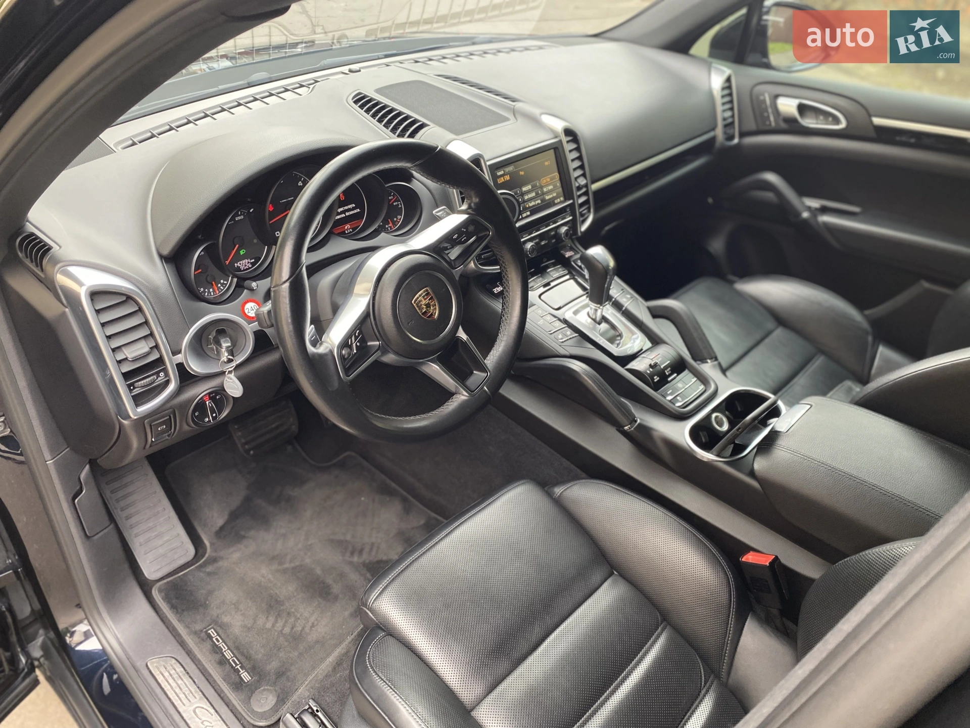 2016 Porsche Cayenne - мініатюра 20