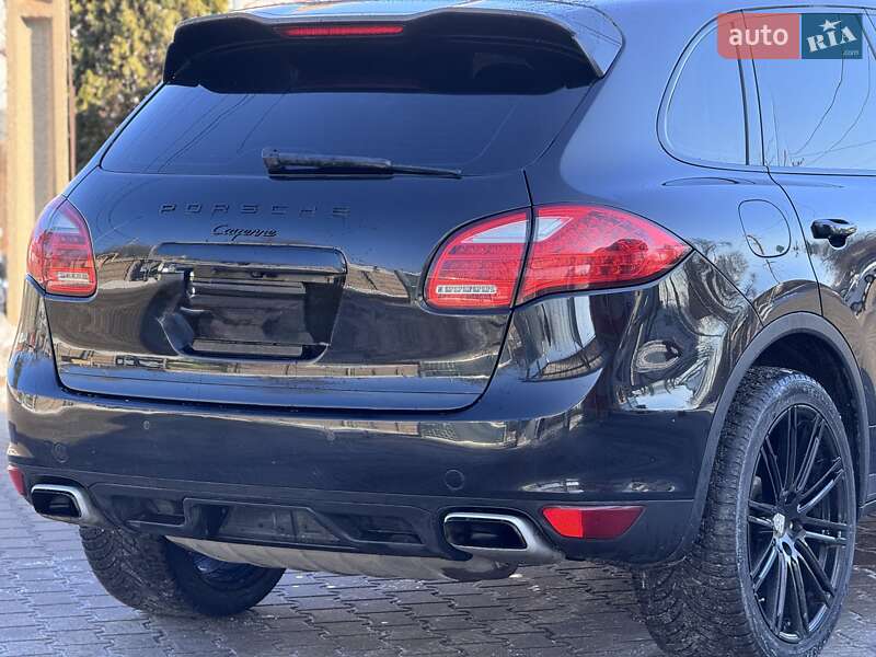 Внедорожник / Кроссовер Porsche Cayenne 2012 в Кривом Роге