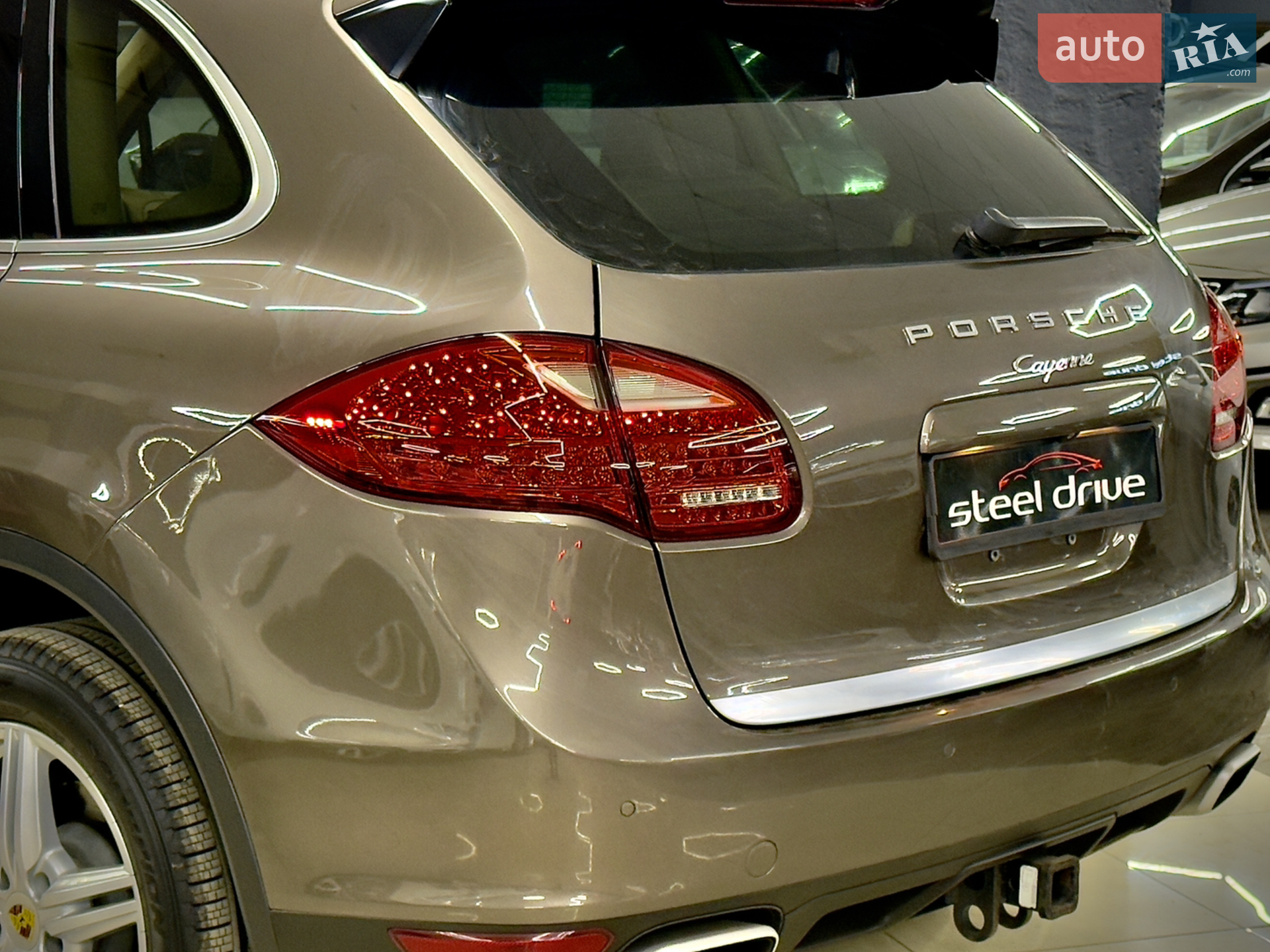 2013 Porsche Cayenne - мініатюра 16