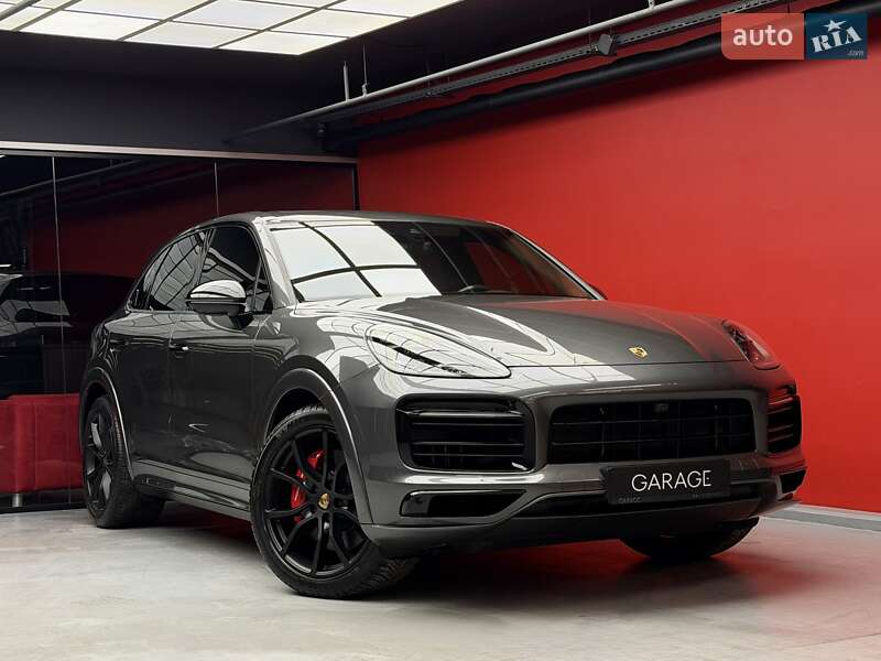 Внедорожник / Кроссовер Porsche Cayenne 2022 в Киеве