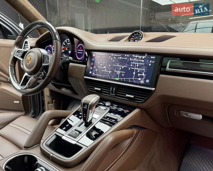 Внедорожник / Кроссовер Porsche Cayenne 2022 в Киеве
