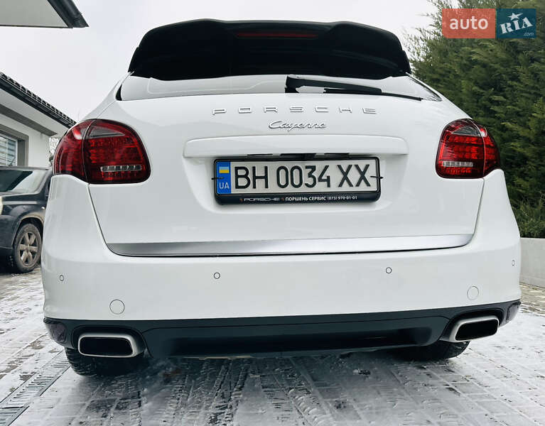 Внедорожник / Кроссовер Porsche Cayenne 2013 в Одессе