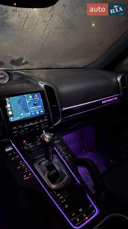 Внедорожник / Кроссовер Porsche Cayenne 2016 в Львове фото 4 Внедорожник / Кроссовер Porsche Cayenne 2016 в Львове