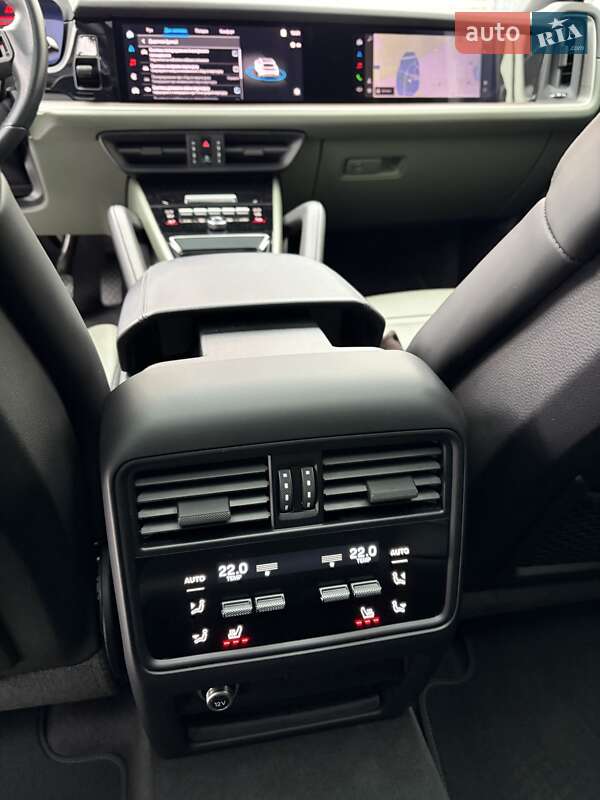 Внедорожник / Кроссовер Porsche Cayenne 2024 в Киеве фото 67 Внедорожник / Кроссовер Porsche Cayenne 2024 в Киеве