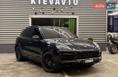 Позашляховик / Кросовер Porsche Cayenne 2021 в Києві