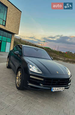 Внедорожник / Кроссовер Porsche Cayenne 2018 в Львове