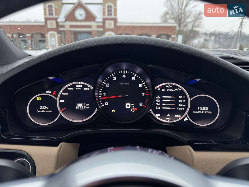 Внедорожник / Кроссовер Porsche Cayenne 2018 в Киеве