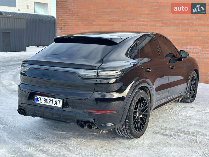 Внедорожник / Кроссовер Porsche Cayenne 2022 в Киеве