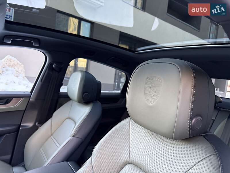 Внедорожник / Кроссовер Porsche Cayenne 2024 в Киеве фото 143 Внедорожник / Кроссовер Porsche Cayenne 2024 в Киеве