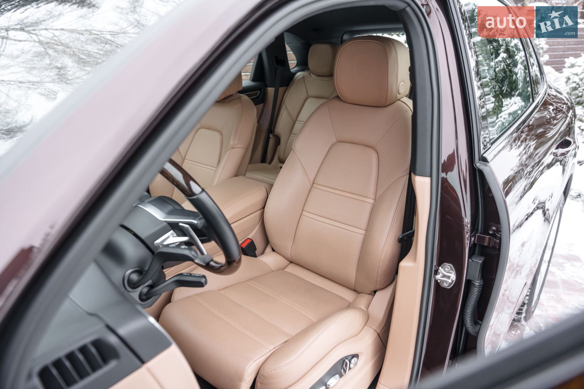 2019 Porsche Cayenne - мініатюра 21