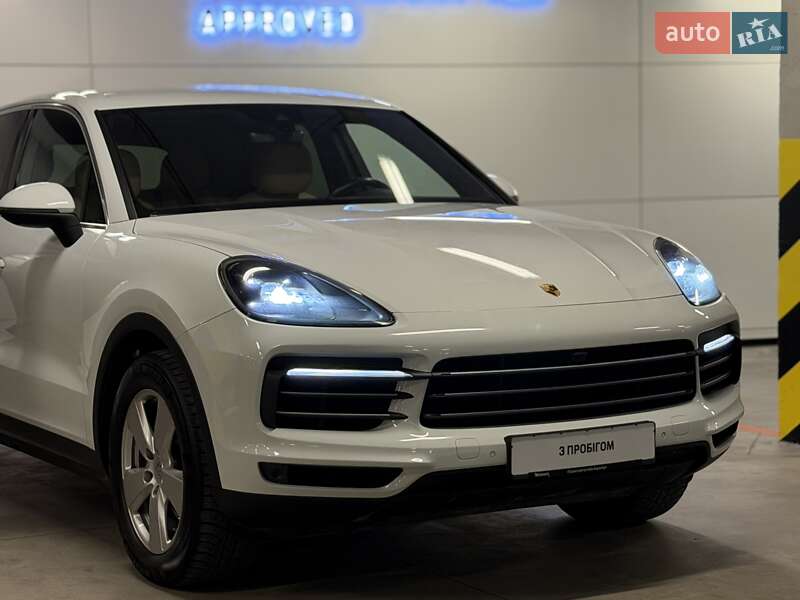 Внедорожник / Кроссовер Porsche Cayenne 2019 в Киеве