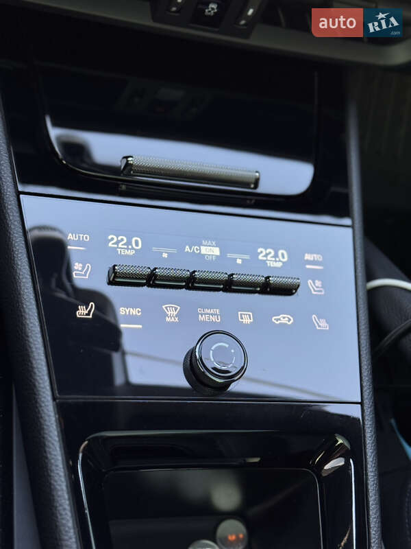 Внедорожник / Кроссовер Porsche Cayenne 2023 в Киеве фото 14 Внедорожник / Кроссовер Porsche Cayenne 2023 в Киеве