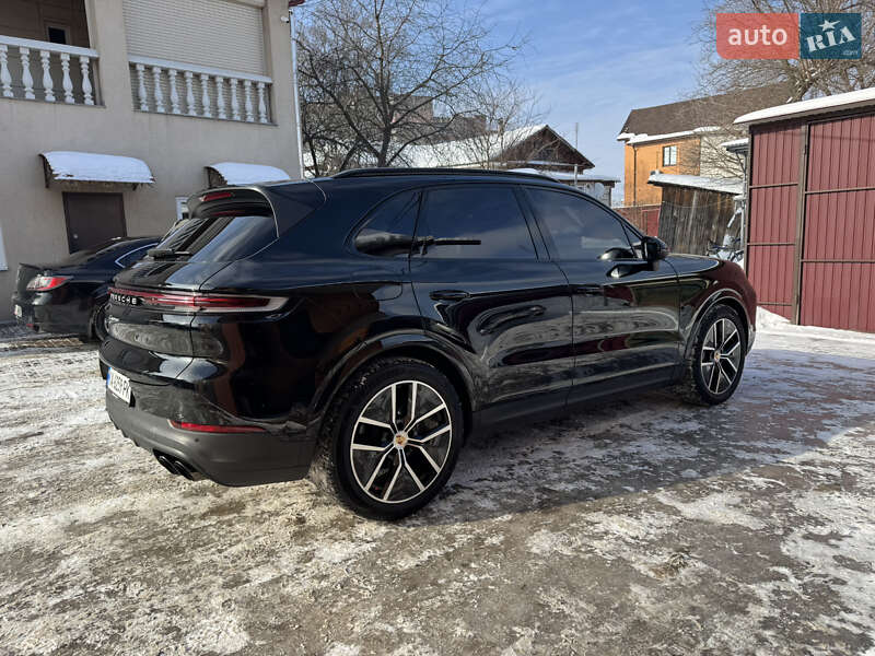 Внедорожник / Кроссовер Porsche Cayenne 2023 в Киеве фото 70 Внедорожник / Кроссовер Porsche Cayenne 2023 в Киеве