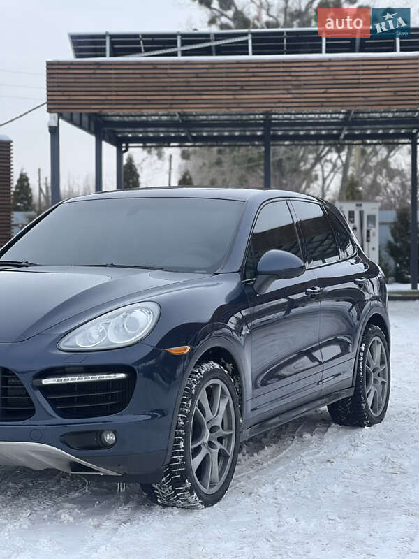Внедорожник / Кроссовер Porsche Cayenne 2012 в Виннице