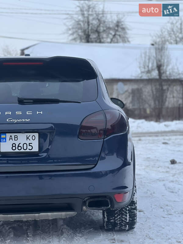 Внедорожник / Кроссовер Porsche Cayenne 2012 в Виннице