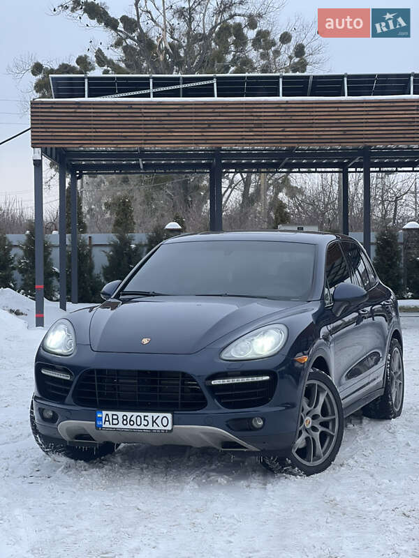 Внедорожник / Кроссовер Porsche Cayenne 2012 в Виннице