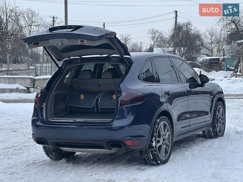 Внедорожник / Кроссовер Porsche Cayenne 2012 в Виннице