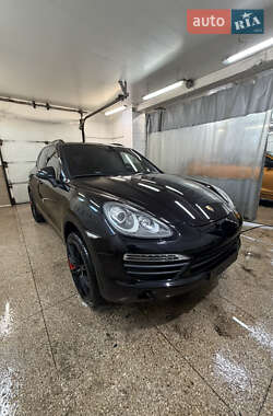 Внедорожник / Кроссовер Porsche Cayenne 2010 в Днепре