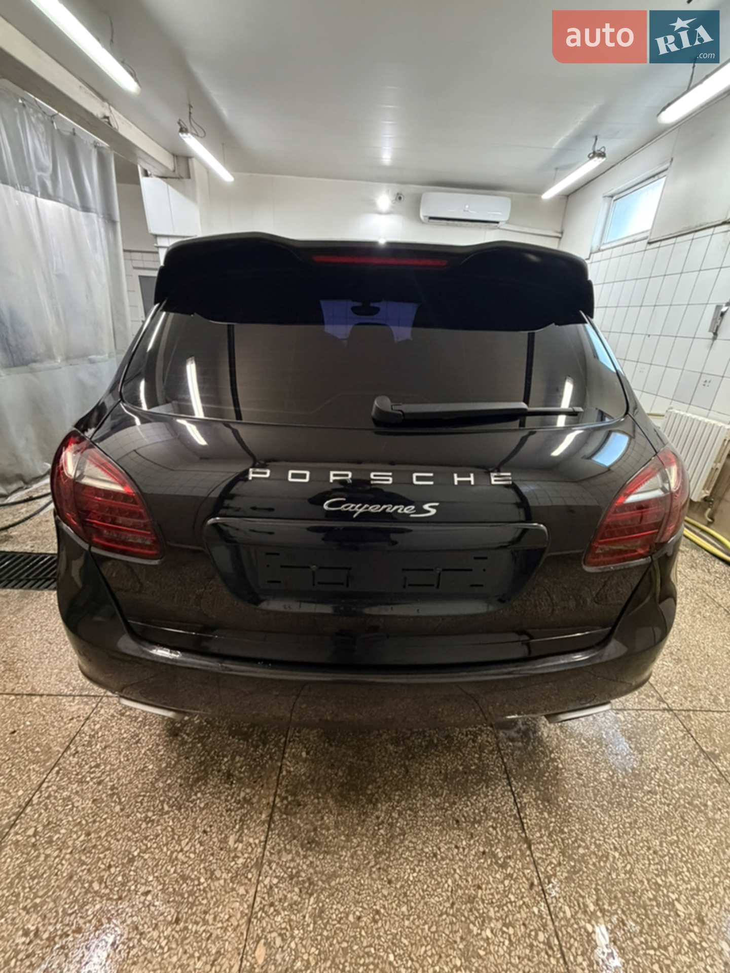 2010 Porsche Cayenne - мініатюра 8