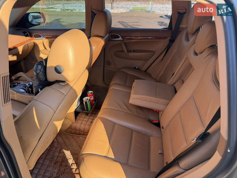 Внедорожник / Кроссовер Porsche Cayenne 2007 в Могилев-Подольске