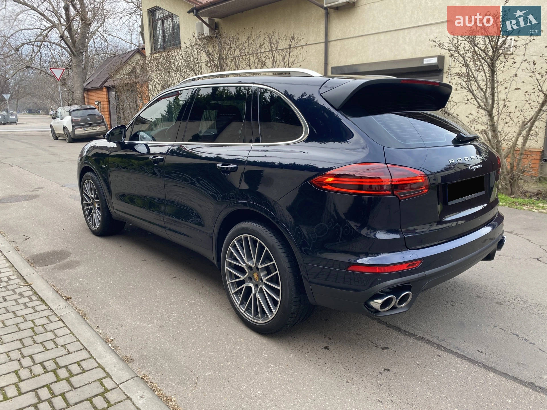 2016 Porsche Cayenne - мініатюра 16