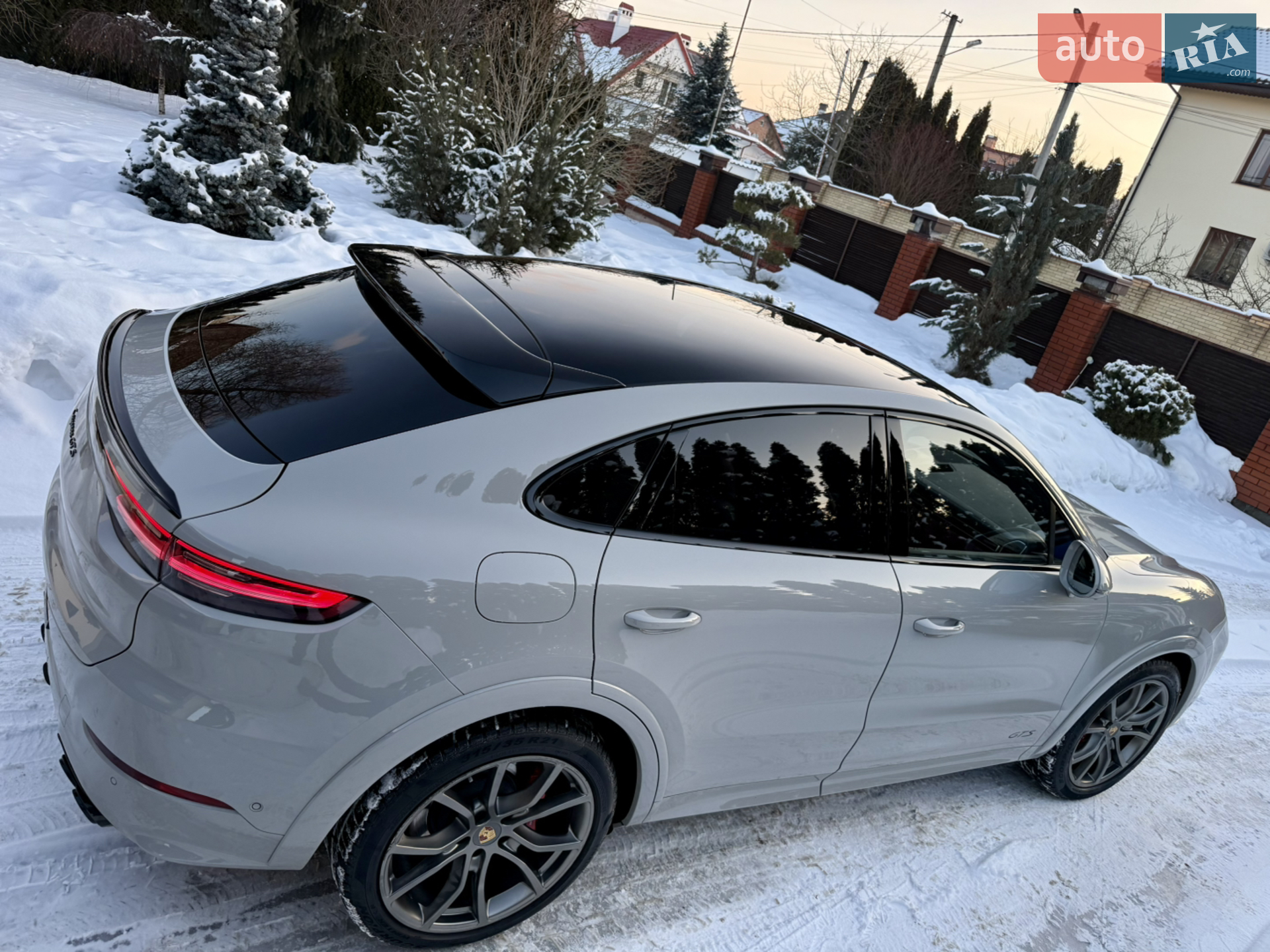 2022 Porsche Cayenne - мініатюра 8