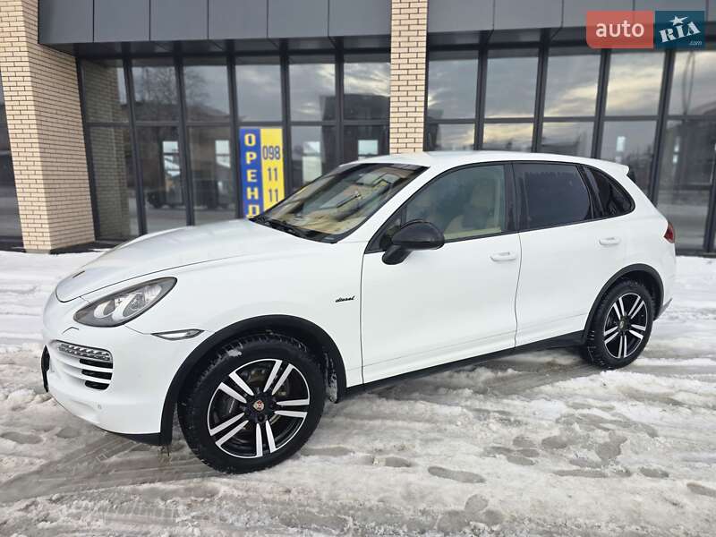 Внедорожник / Кроссовер Porsche Cayenne 2012 в Виннице