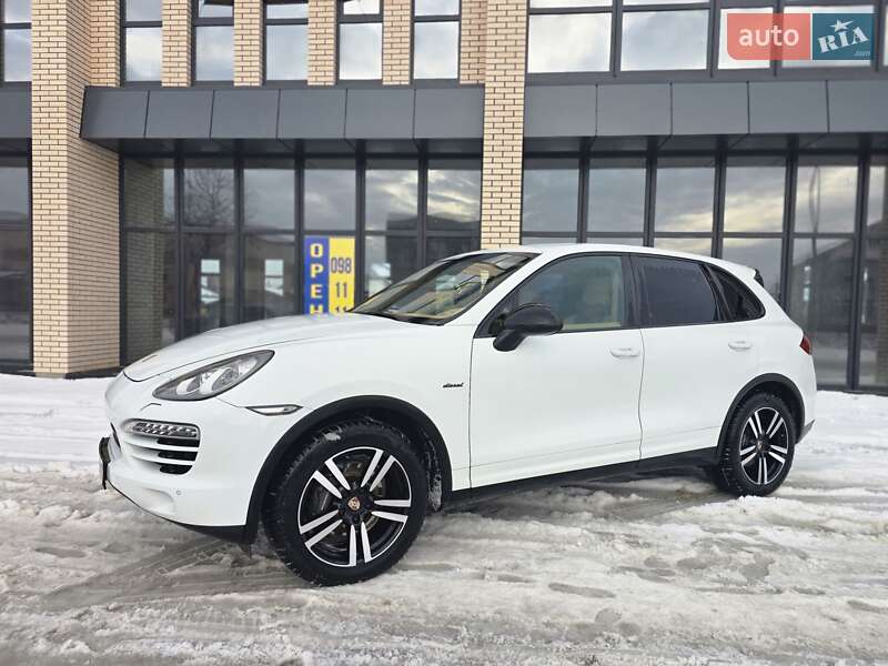 Внедорожник / Кроссовер Porsche Cayenne 2012 в Виннице