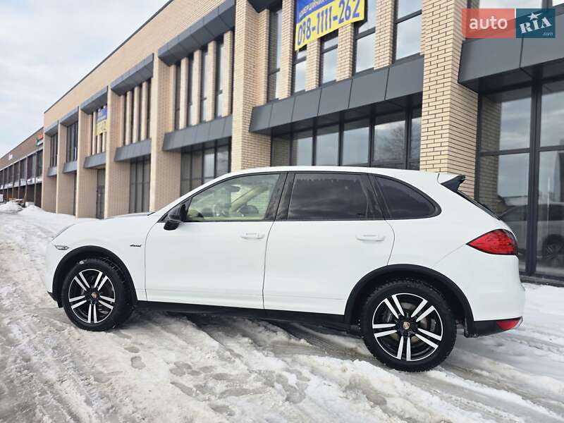 Внедорожник / Кроссовер Porsche Cayenne 2012 в Виннице