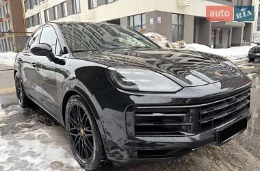 Внедорожник / Кроссовер Porsche Cayenne 2024 в Киеве