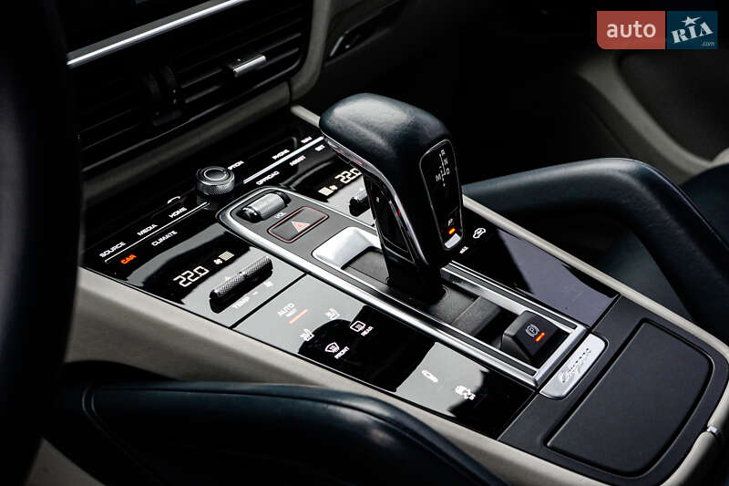 Внедорожник / Кроссовер Porsche Cayenne 2019 в Житомире фото 24 Внедорожник / Кроссовер Porsche Cayenne 2019 в Житомире
