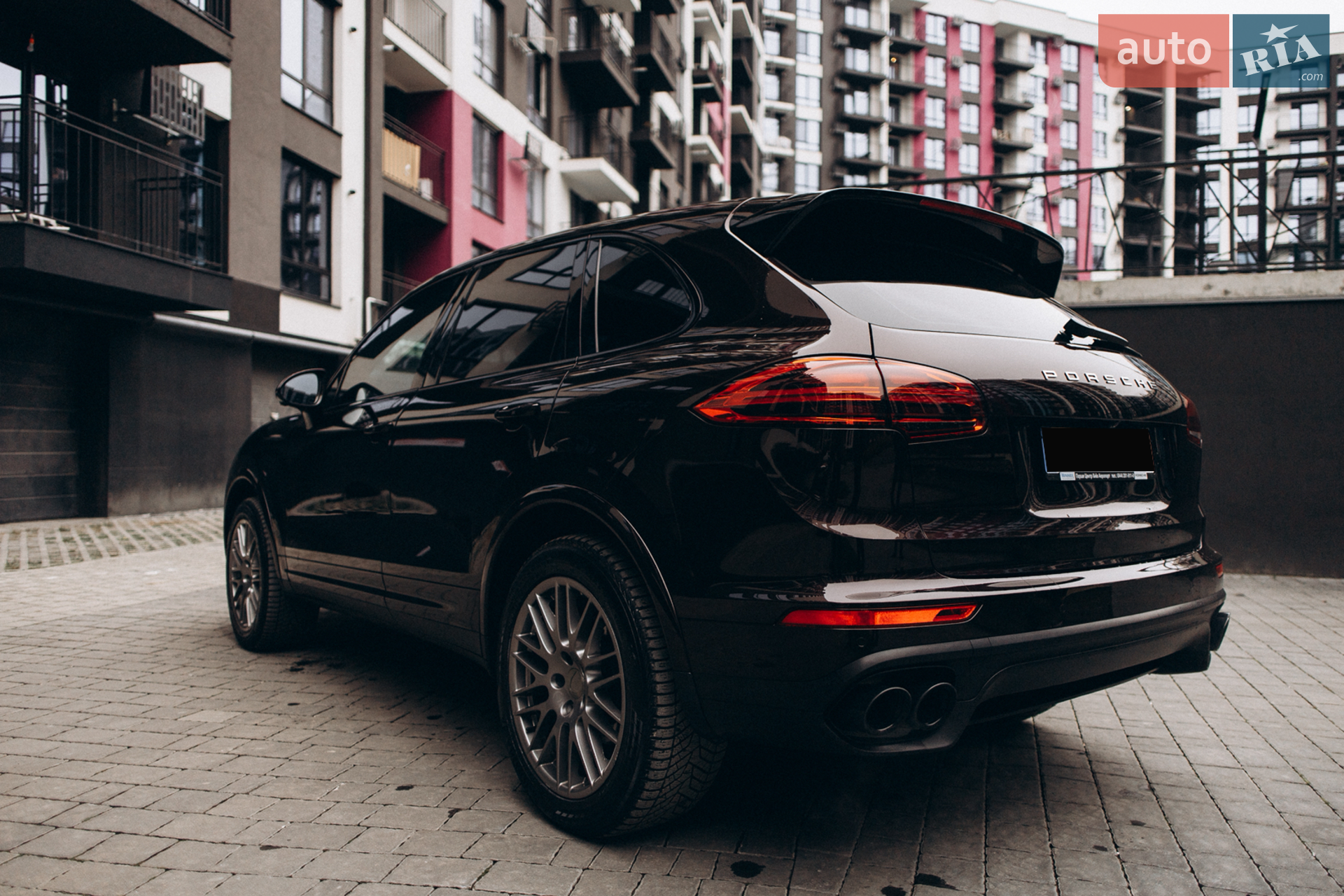 2016 Porsche Cayenne - мініатюра 6