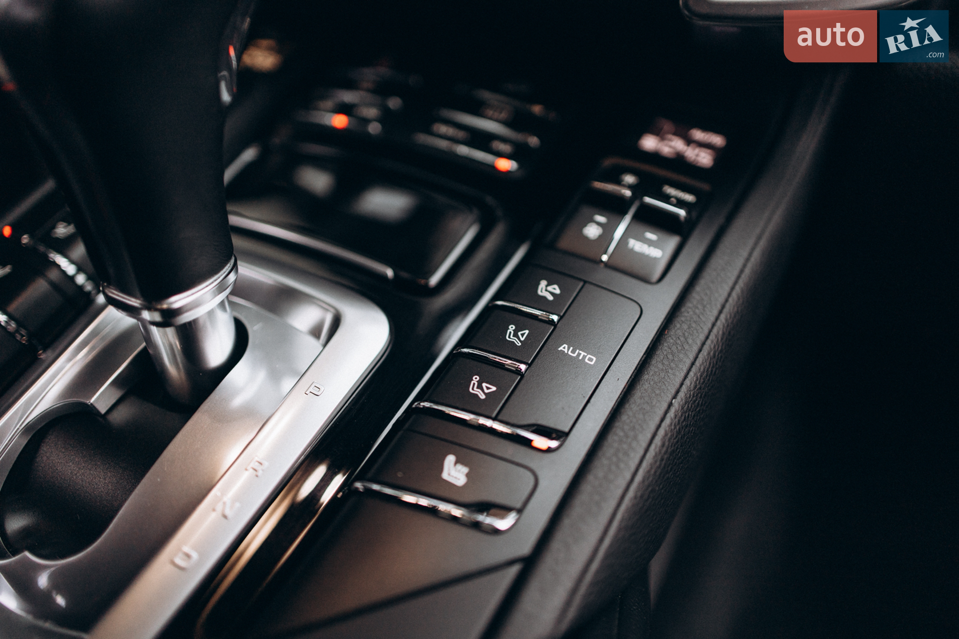 2016 Porsche Cayenne - мініатюра 20
