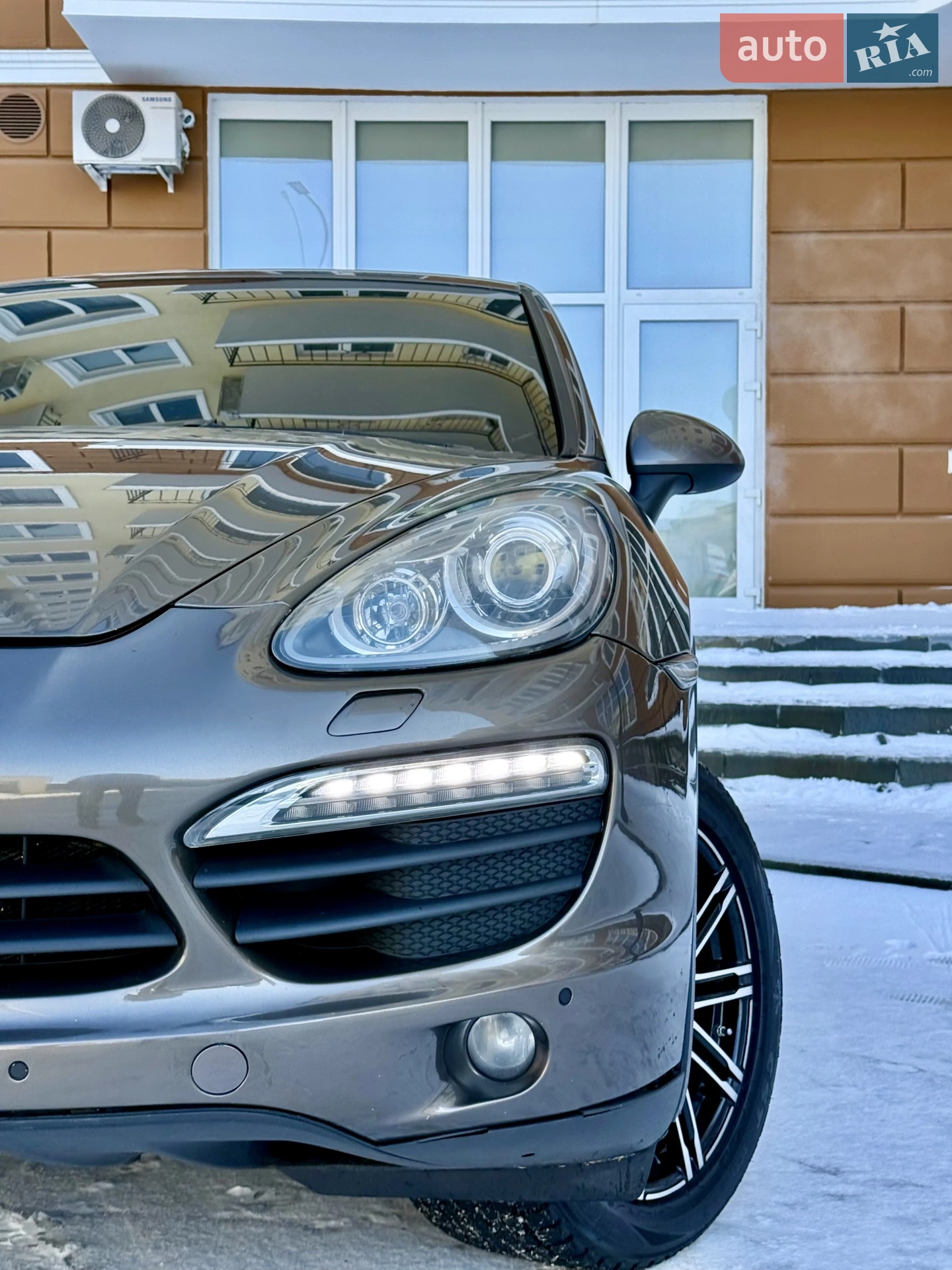 2011 Porsche Cayenne - мініатюра 12